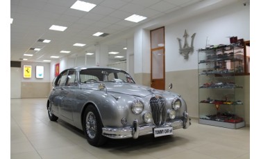 Jaguar MK II